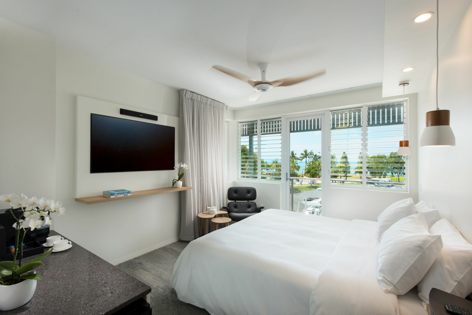 Heart Hotel And Gallery Whitsundays Airlie Beach Eksteriør bilde